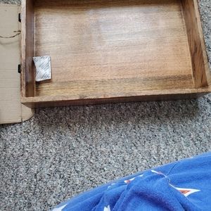 Close yo home serving tray